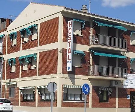 Hostal Rodes Мекіненса Екстер'єр фото