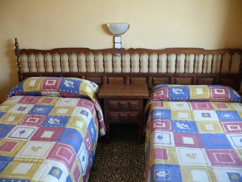 Hostal Rodes Мекіненса Номер фото